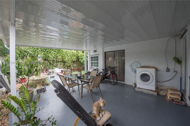 19224 SW 122nd Ct, Miami, FL 33177