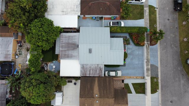 19224 SW 122nd Ct, Miami, FL 33177