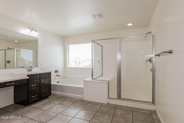 16640 W CULVER Street, Goodyear, AZ 85338