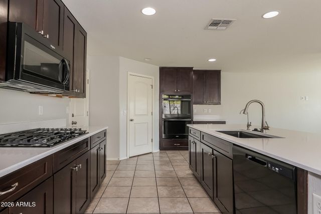 16640 W CULVER Street, Goodyear, AZ 85338