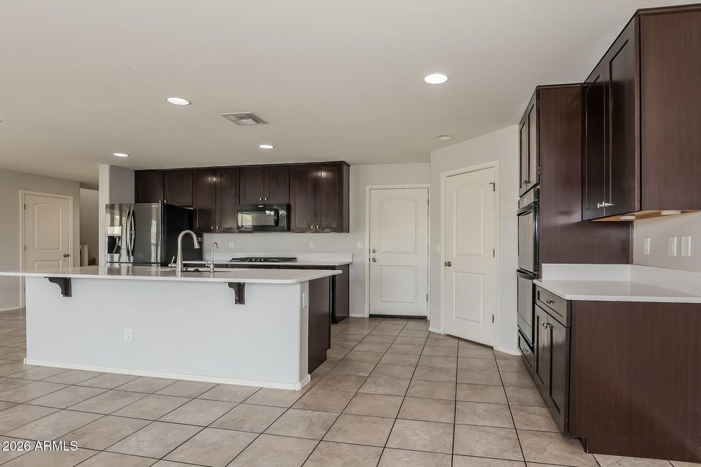 16640 W CULVER Street, Goodyear, AZ 85338 — photo 4