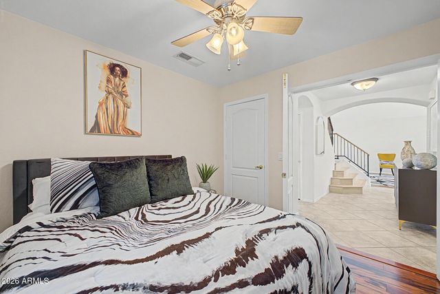 3054 E COTTONWOOD Lane, Phoenix, AZ 85048