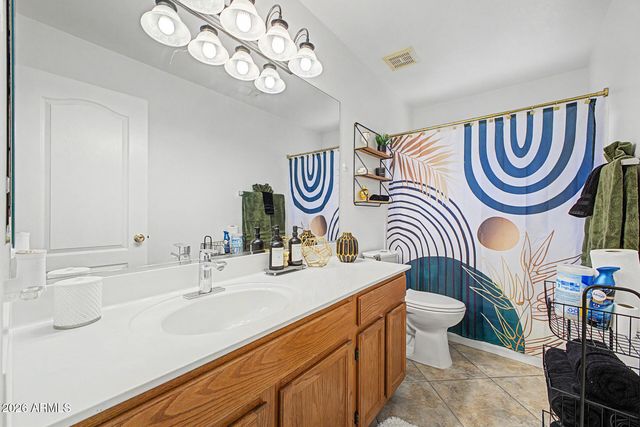3054 E COTTONWOOD Lane, Phoenix, AZ 85048