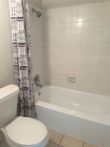 2120 El Paseo Street 1301, Houston, TX 77054