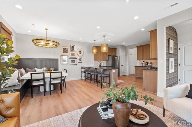 167 Sesame Loop, St Peters, MO 63303