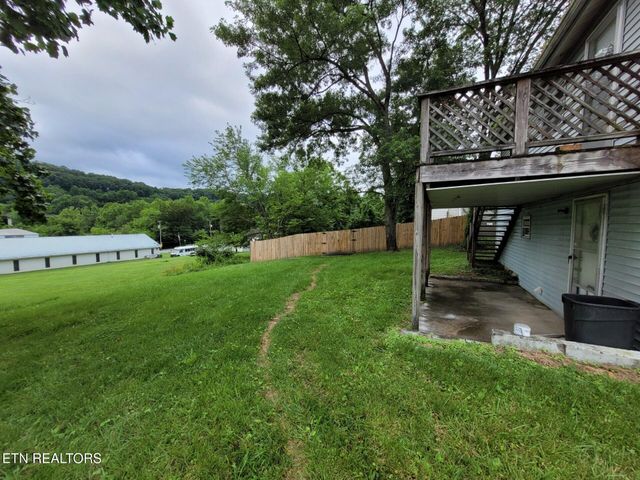 2904 Greenway Drive, Knoxville, TN 37918