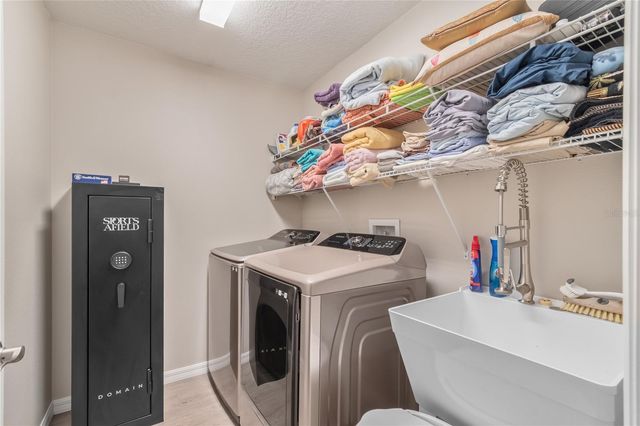 7004 SW 179TH COURT ROAD, Dunnellon, FL 34432