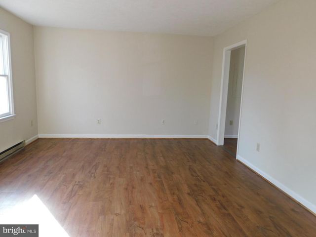 106 ASTORIA CT, Winchester, VA 22602