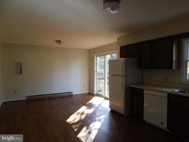 106 ASTORIA CT, Winchester, VA 22602