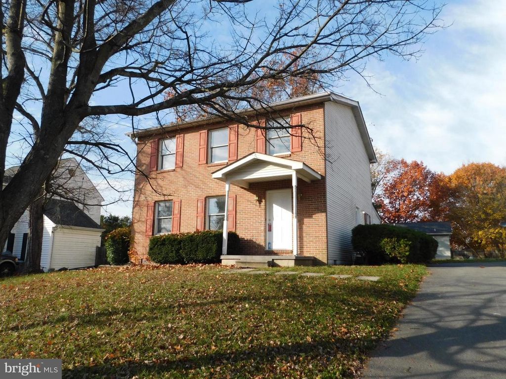 106 ASTORIA CT, Winchester, VA 22602