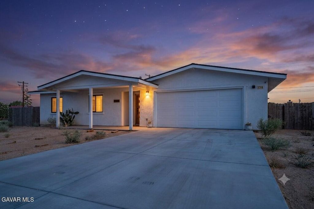 9309 Margery Avenue, California City, CA 93505