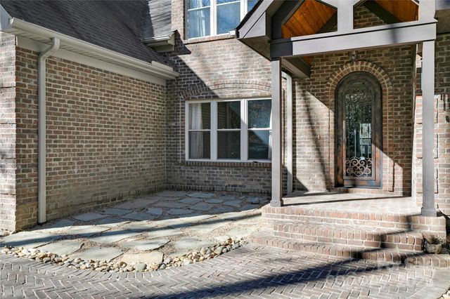 886 Soquili Drive, Brevard, NC 28712