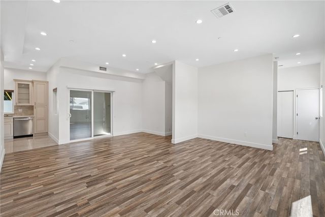16507 San Fernando Mission Boulevard, Granada Hills, CA 91344