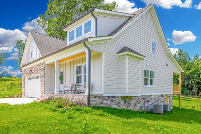 130 Cascade Drive, Rossville, GA 30741