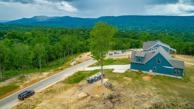 130 Cascade Drive, Rossville, GA 30741