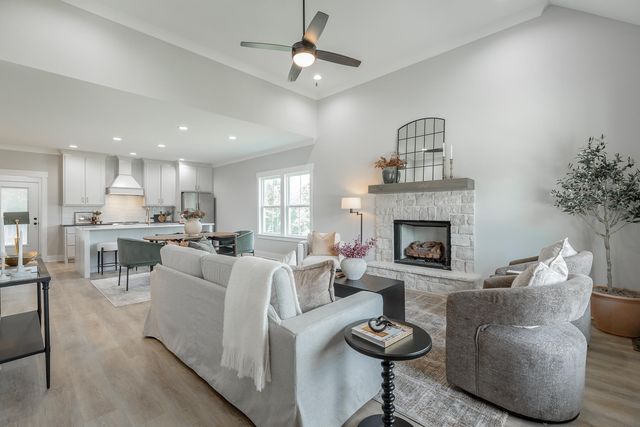 130 Cascade Drive, Rossville, GA 30741