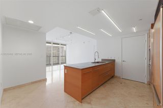 475 Brickell Ave 3513, Miami, FL 33131