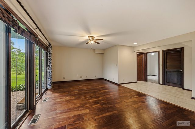 3S830 Thornapple Tree Road, Sugar Grove, IL 60554