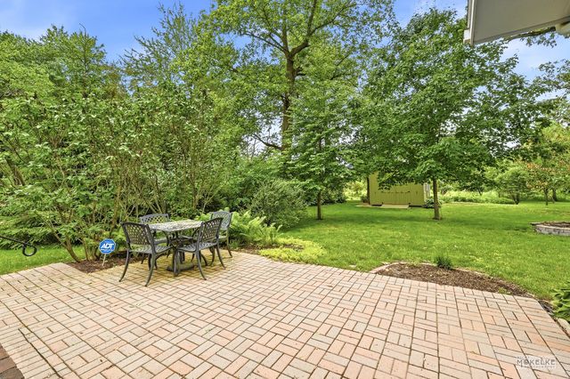 3S830 Thornapple Tree Road, Sugar Grove, IL 60554