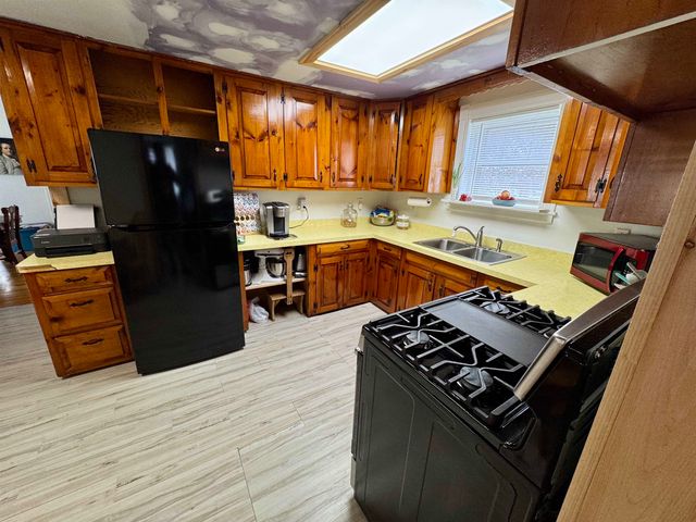 11 Pine Street, Haverhill, NH 03785