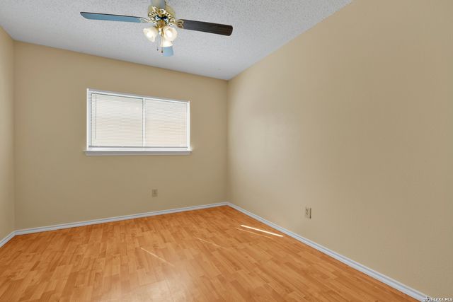 6635 Barton Rock, San Antonio, TX 78239
