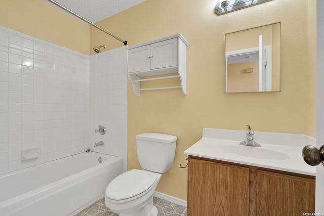 6635 Barton Rock, San Antonio, TX 78239