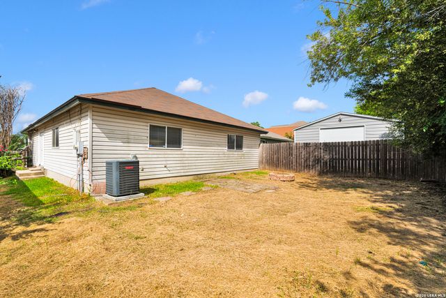 6635 Barton Rock, San Antonio, TX 78239