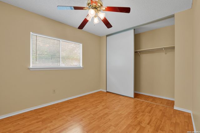 6635 Barton Rock, San Antonio, TX 78239