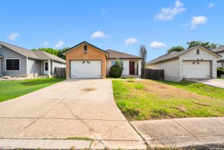 6635 Barton Rock, San Antonio, TX 78239