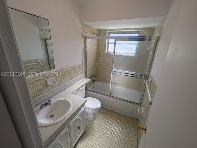 1832 Madison St 203, Hollywood, FL 33020