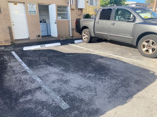 1832 Madison St 203, Hollywood, FL 33020
