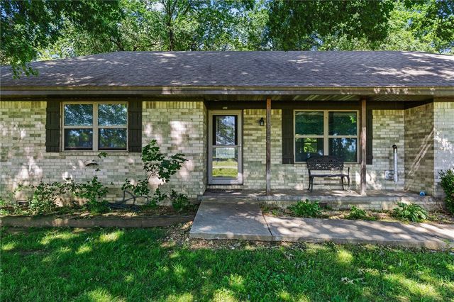 11005 N Wedington Blacktop Road, Lincoln, AR 72744