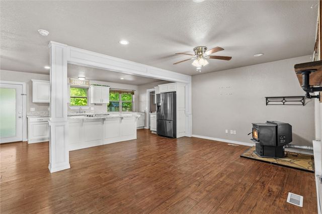 11005 N Wedington Blacktop Road, Lincoln, AR 72744