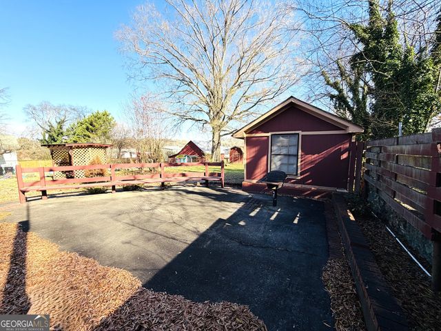 421 Cedar Avenue SW, Rome, GA 30161