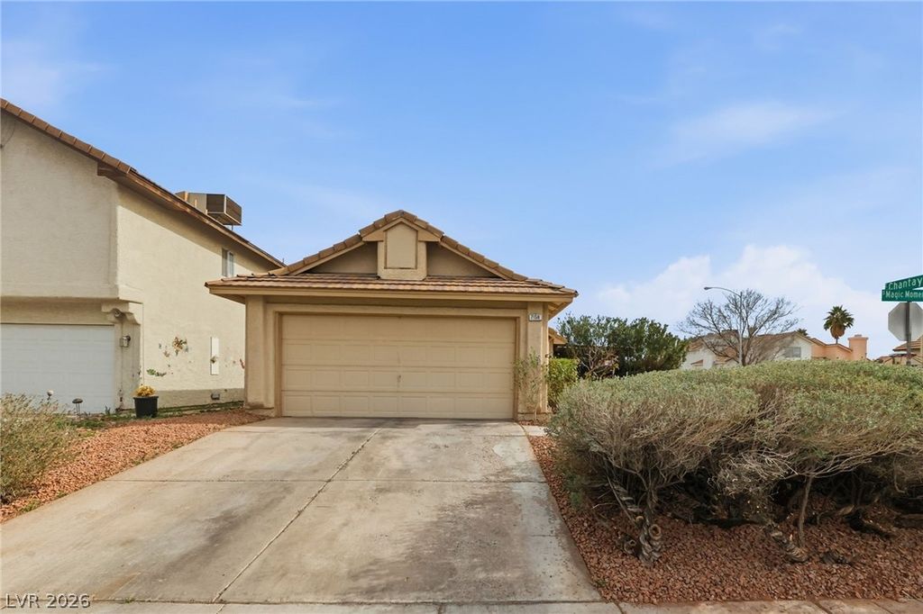 7158 Magic Moment Lane, Las Vegas, NV 89119