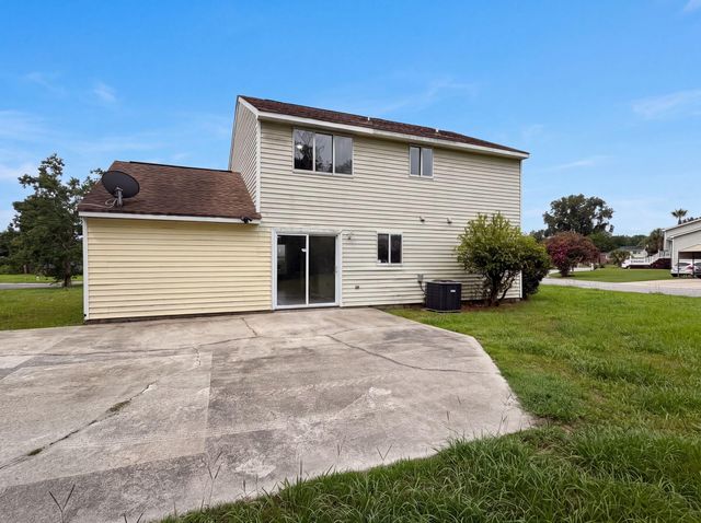 6786 Moss Court, North Charleston, SC 29418