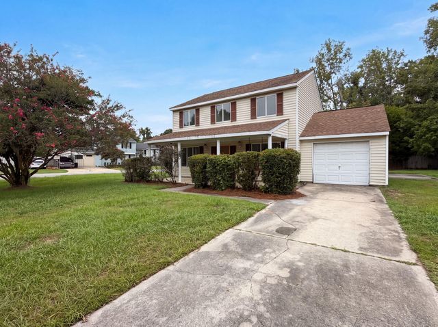 6786 Moss Court, North Charleston, SC 29418