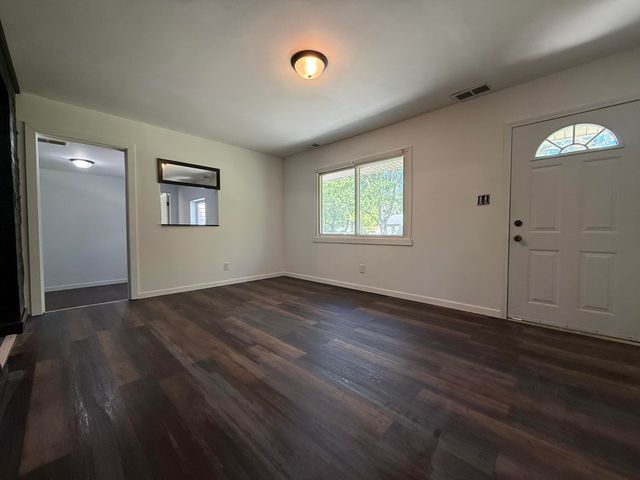 208 Adaline Avenue, Battle Creek, MI 49017