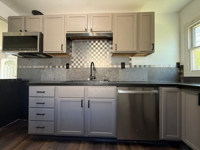 208 Adaline Avenue, Battle Creek, MI 49017