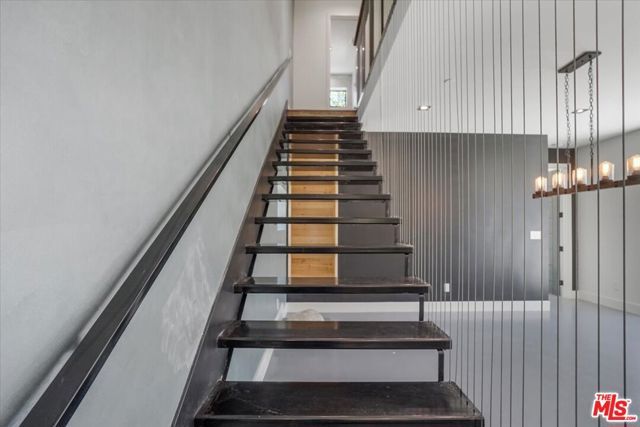 1021 Teakwood Drive, Lake Arrowhead, CA 92352