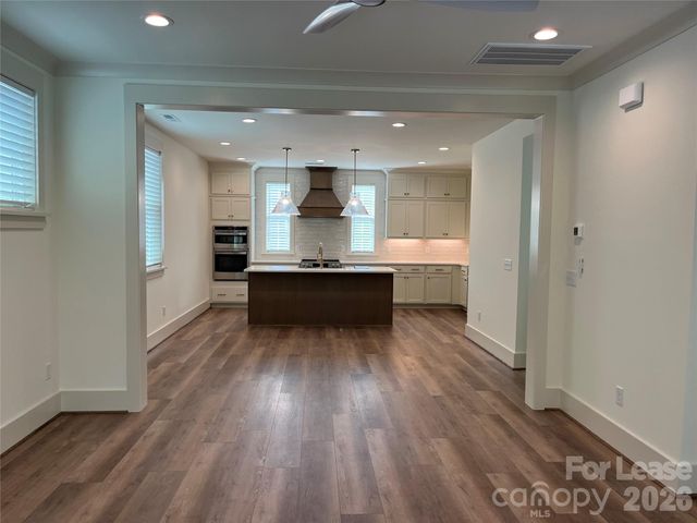 229 Davidson Gateway Drive, Davidson, NC 28036
