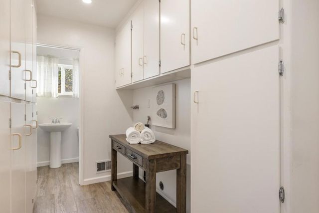 961 Harney Way, Sunnyvale, CA 94087