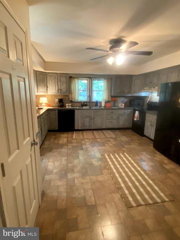 56 JEFFERSON, West Norriton, PA 19403
