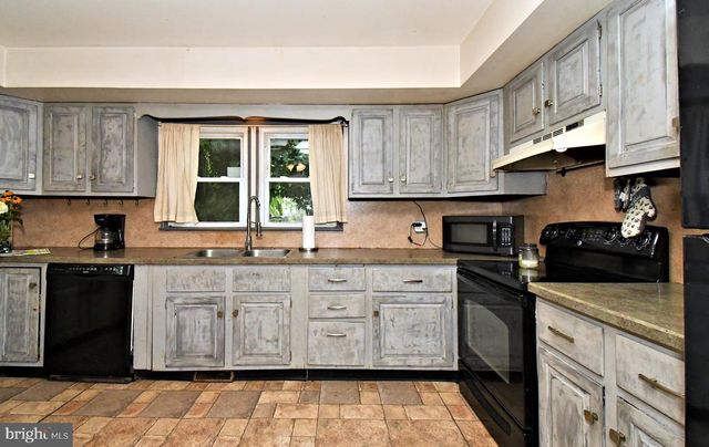 56 JEFFERSON, West Norriton, PA 19403