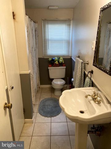 56 JEFFERSON, West Norriton, PA 19403