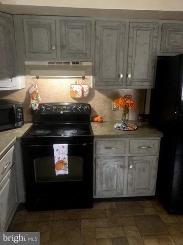 56 JEFFERSON, West Norriton, PA 19403