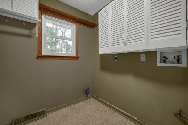 1871 Blue Jay Road, Heath, OH 43056