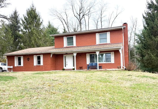 1871 Blue Jay Road, Heath, OH 43056