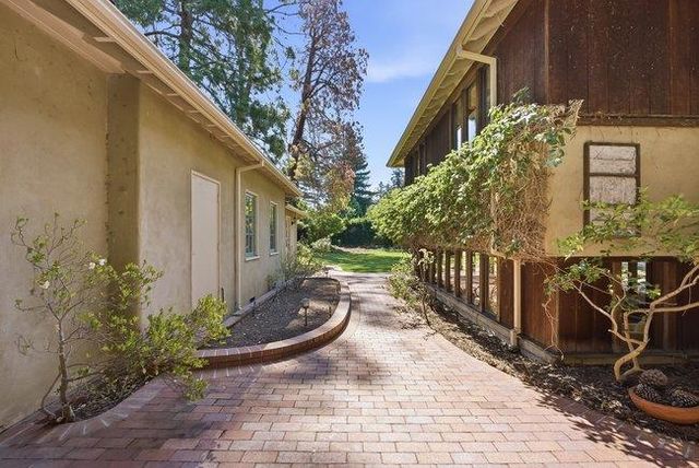 342 Kellogg Avenue, Palo Alto, CA 94301