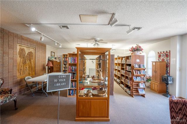 2726 Sierra Vista Drive, Weslaco, TX 78596